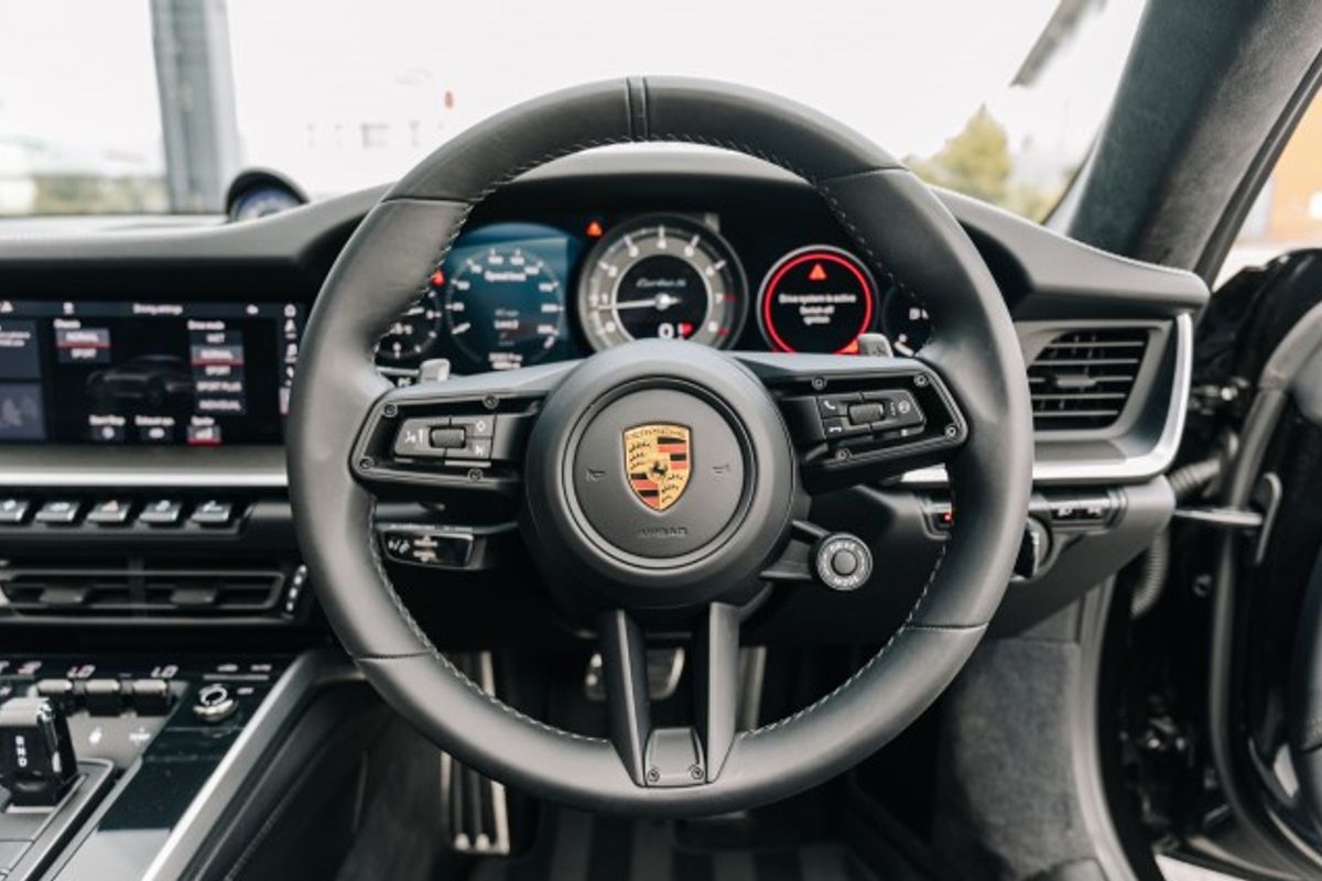 PORSCHE 911 COUPE 3.7 TURBO S PDK 2DR SEMI AUTOMATIC
