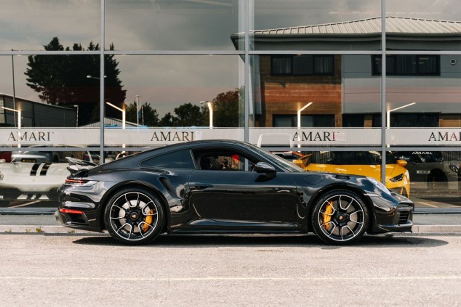 PORSCHE 911 COUPE 3.7 TURBO S PDK 2DR SEMI AUTOMATIC
