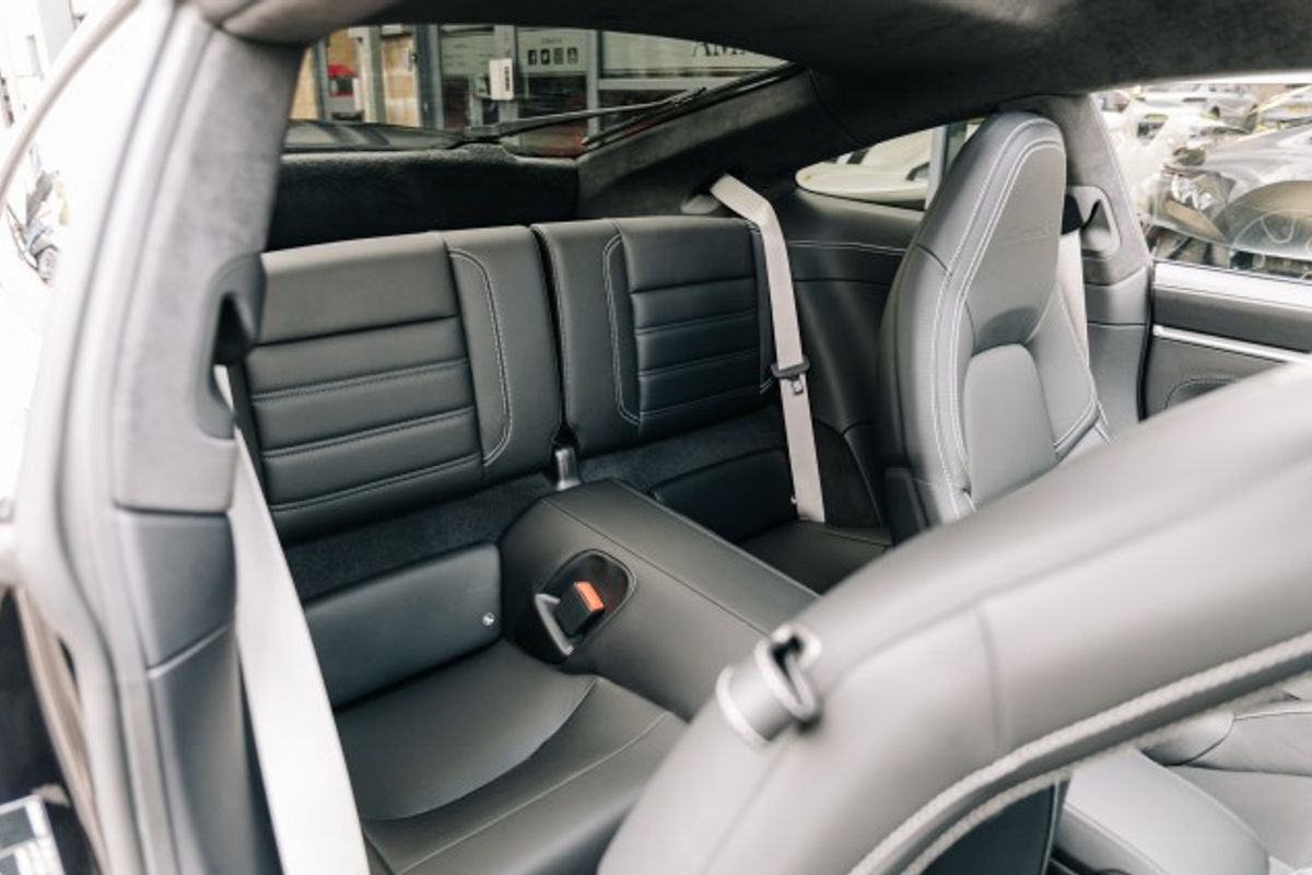 PORSCHE 911 COUPE 3.7 TURBO S PDK 2DR SEMI AUTOMATIC