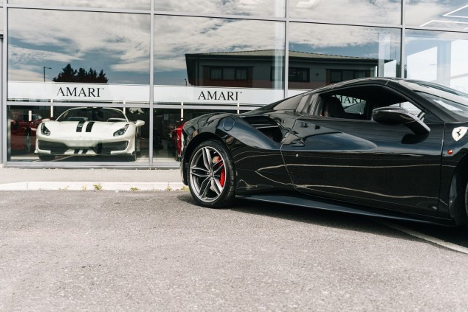 FERRARI 488 CONVERTIBLE 3.9 SPIDER 2DR SEMI AUTOMATIC