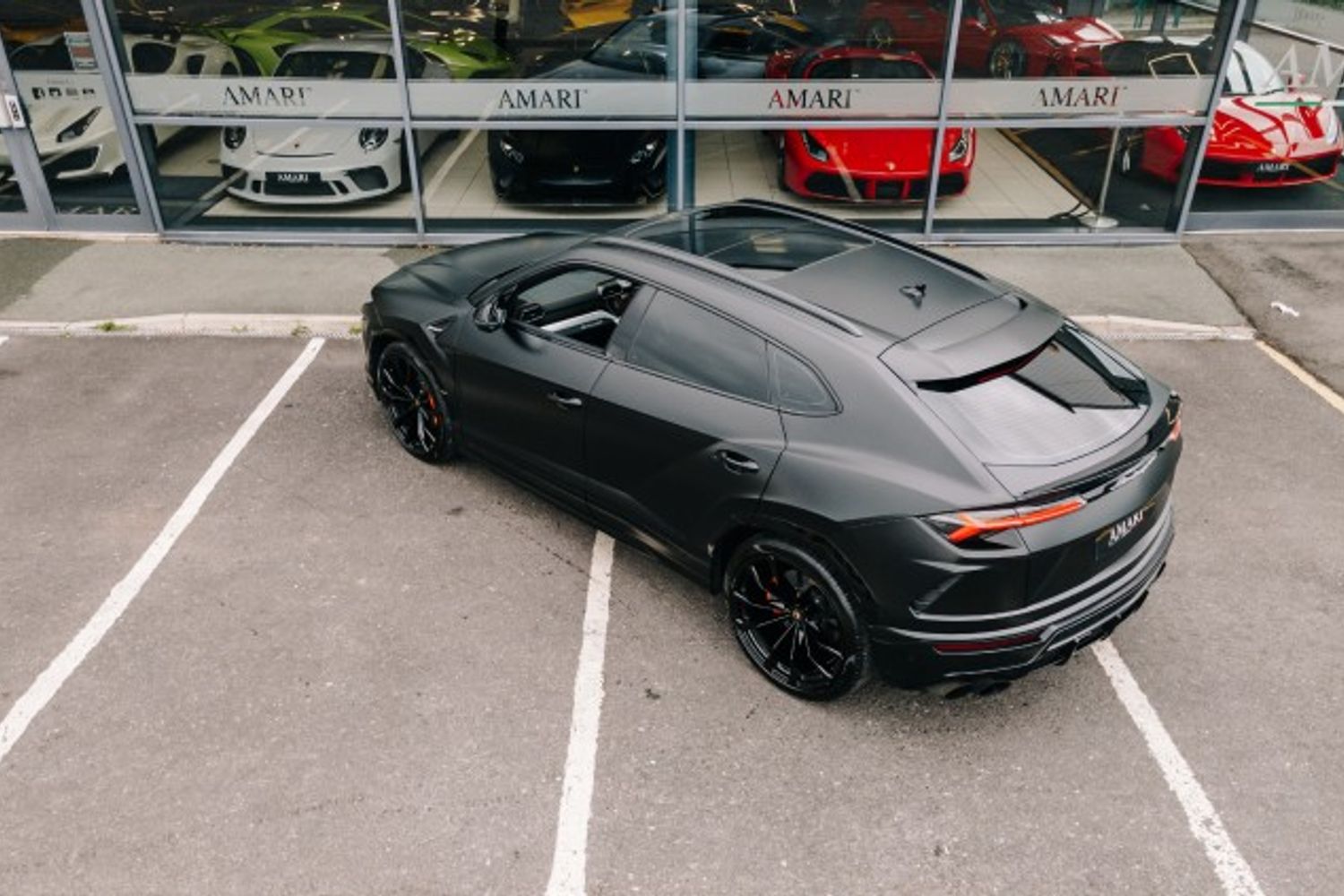 LAMBORGHINI URUS ESTATE 4.0 V8 5DR AUTOMATIC