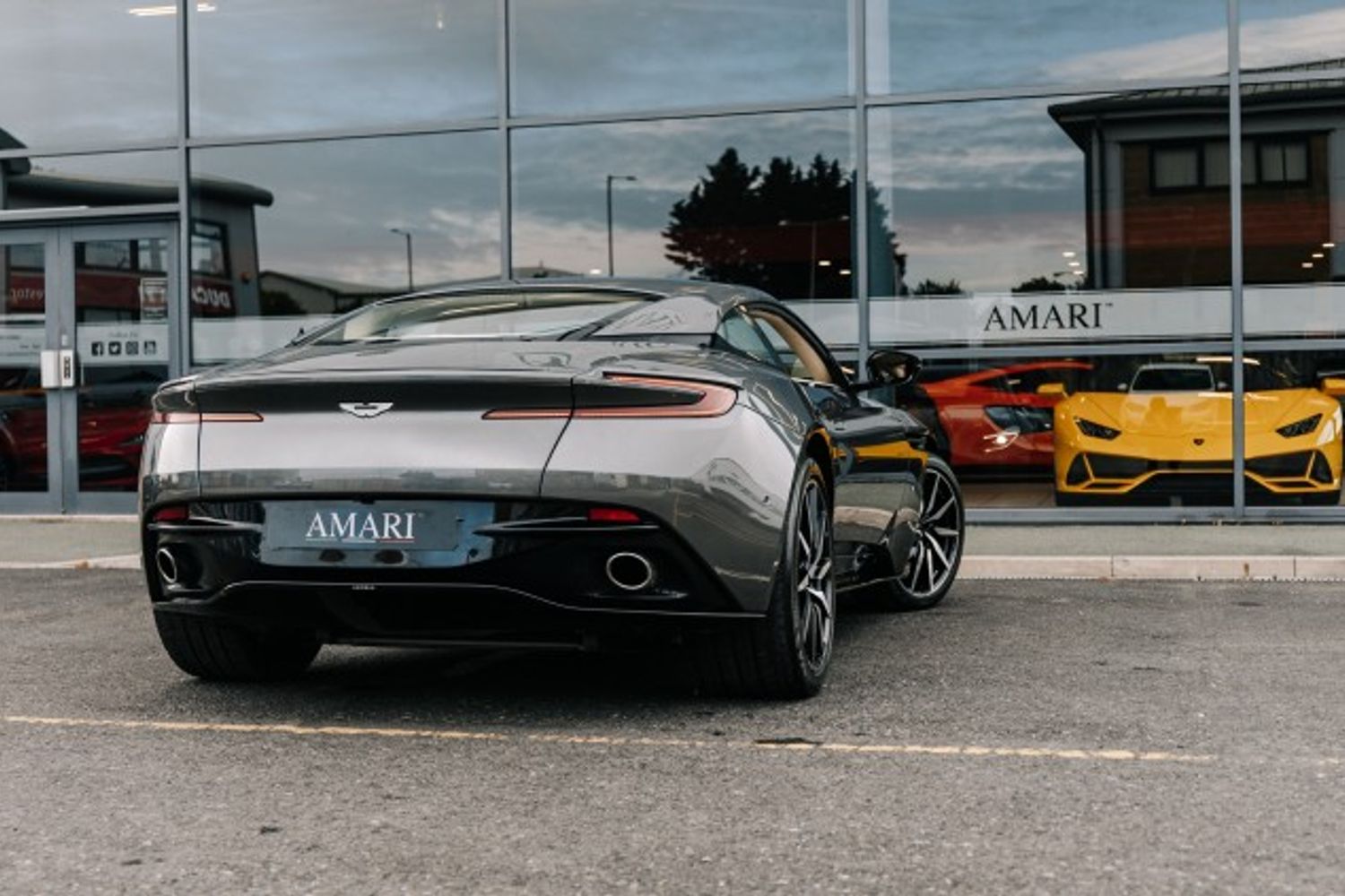 ASTON MARTIN DB11 COUPE 5.2 V12 2DR AUTOMATIC