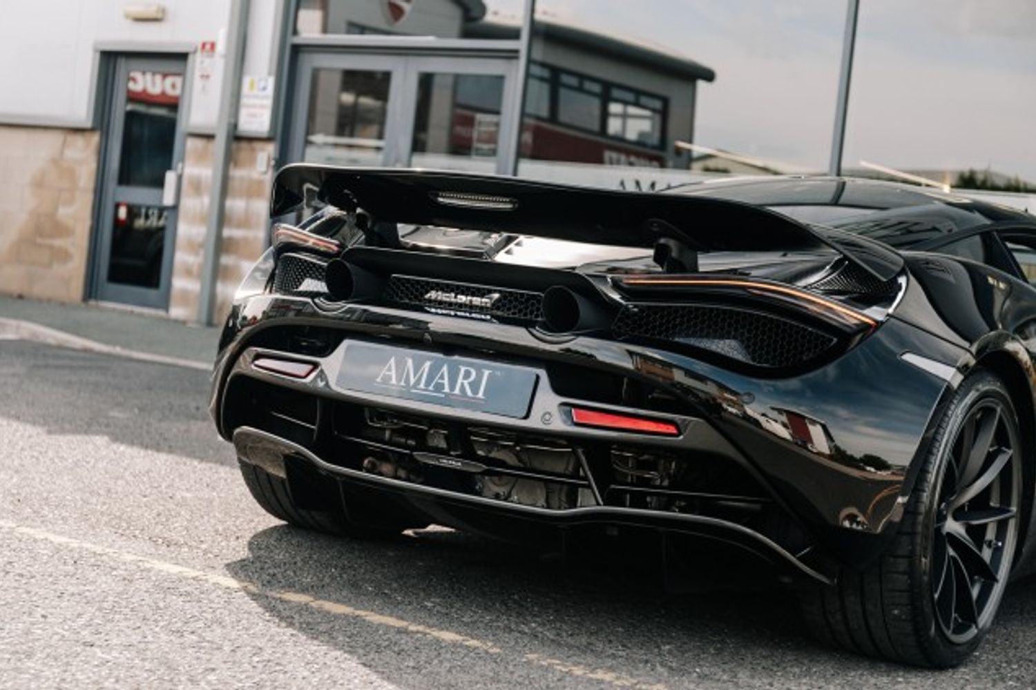 MCLAREN 720S V8 SSG COUPE 4.0 V8 SSG 2DR SEMI AUTOMATIC