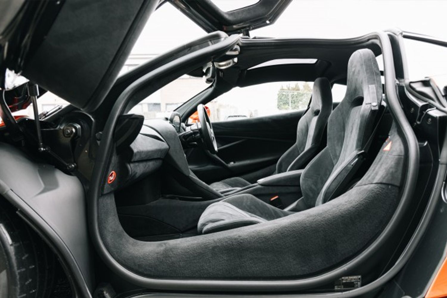 MCLAREN 720 COUPE 4.0 V8 SSG 2DR SEMI AUTOMATIC