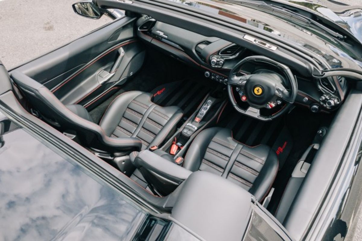 FERRARI 488 CONVERTIBLE 3.9 SPIDER 2DR SEMI AUTOMATIC