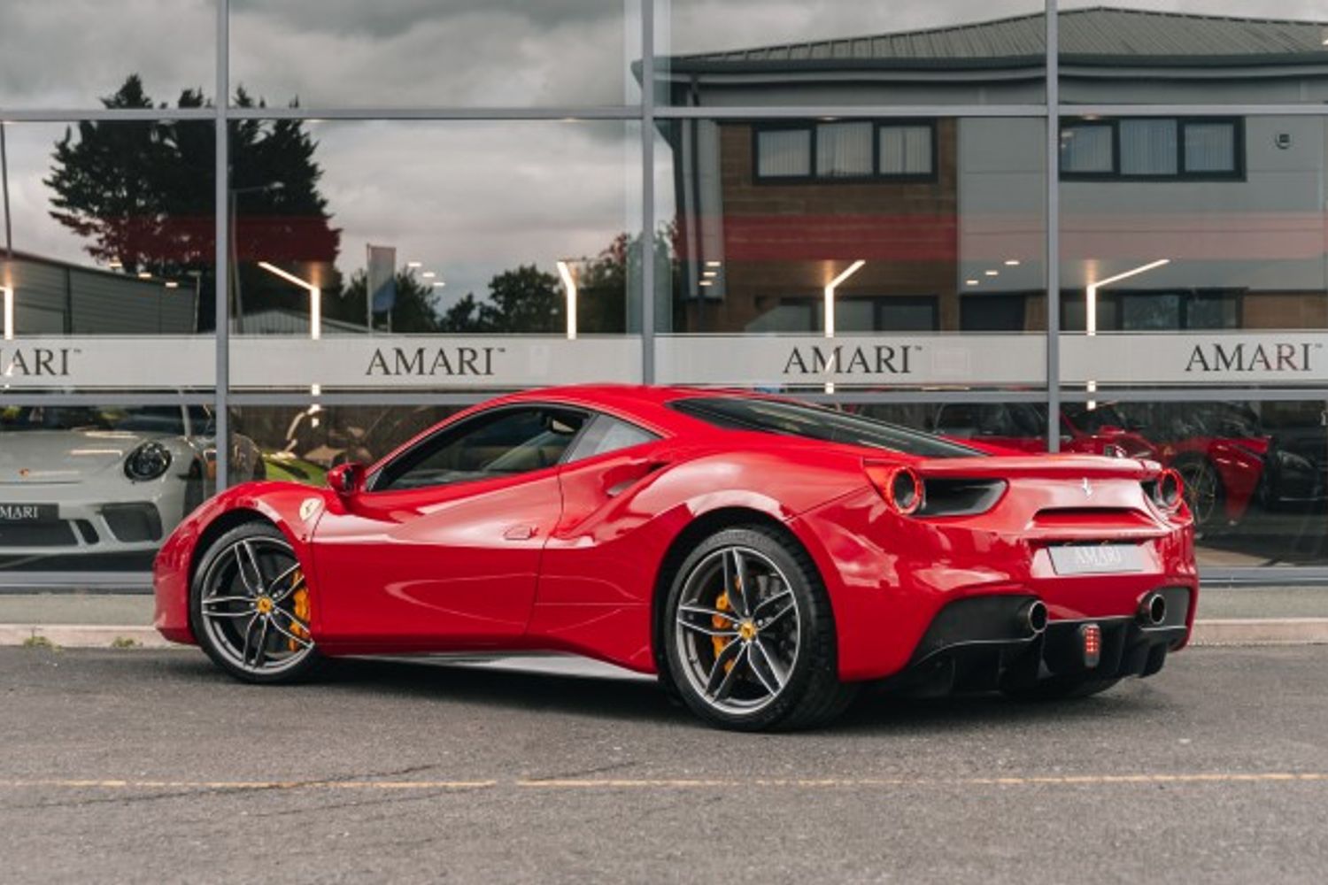 FERRARI 488 GTB COUPE 3.9 GTB 2DR SEMI AUTOMATIC