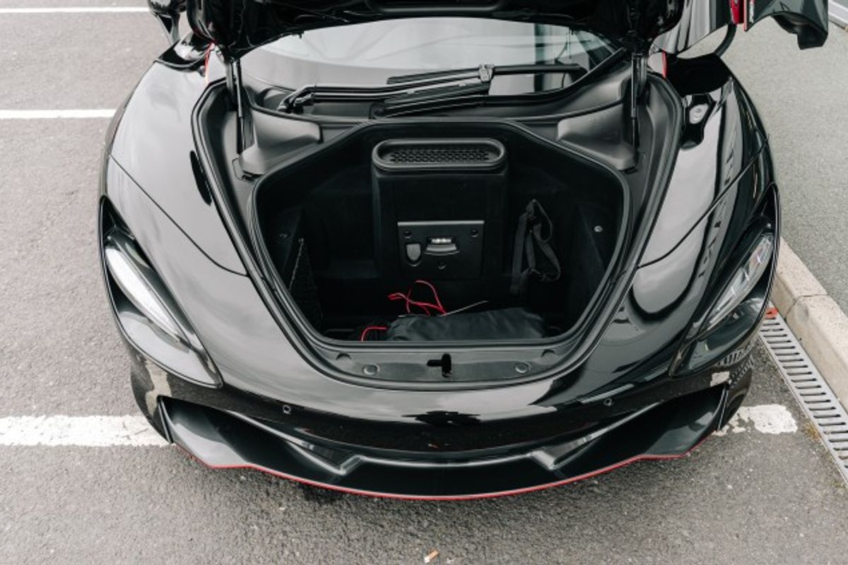 MCLAREN 720 COUPE 4.0 V8 SSG 2DR SEMI AUTOMATIC