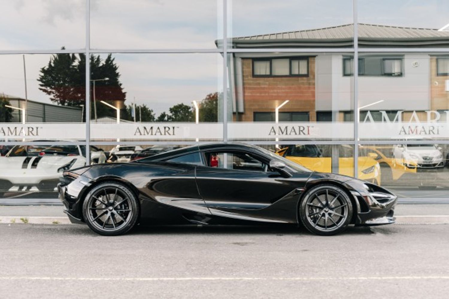 MCLAREN 720S V8 SSG COUPE 4.0 V8 SSG 2DR SEMI AUTOMATIC
