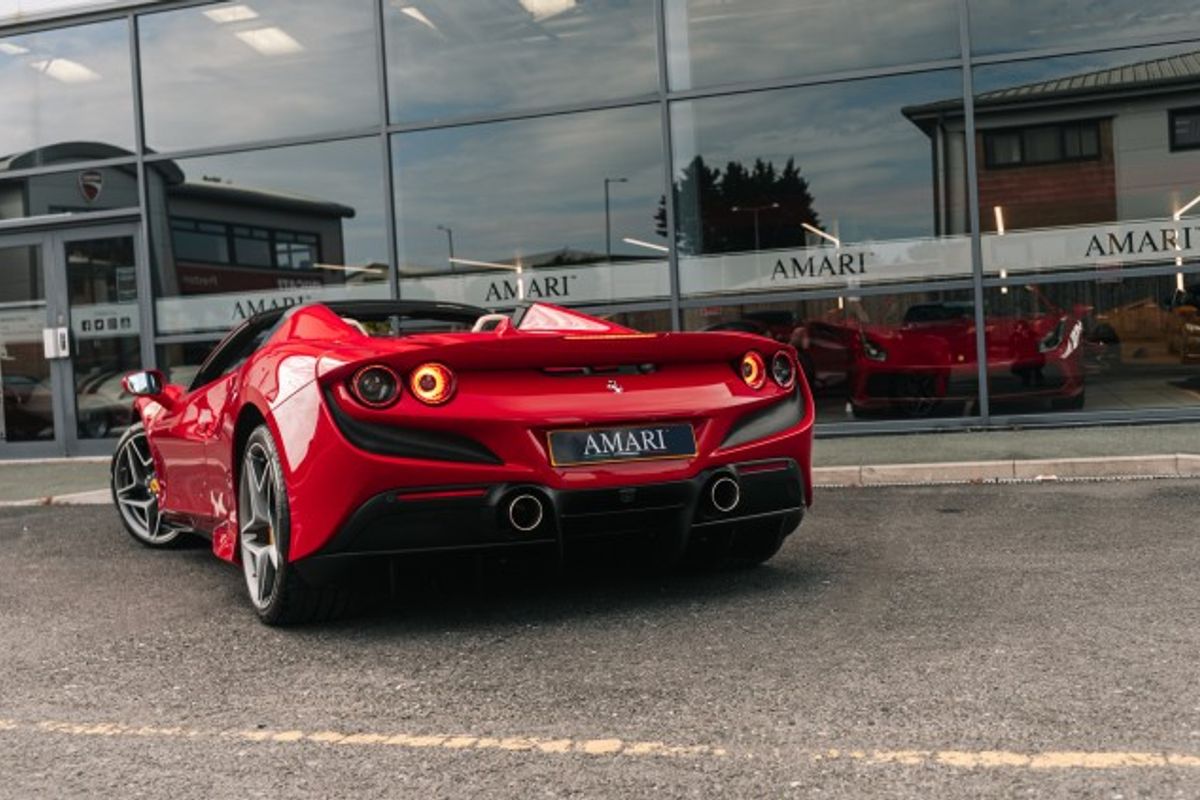 FERRARI F8 SPIDER CONVERTIBLE 3.9 SPIDER 2DR SEMI AUTOMATIC