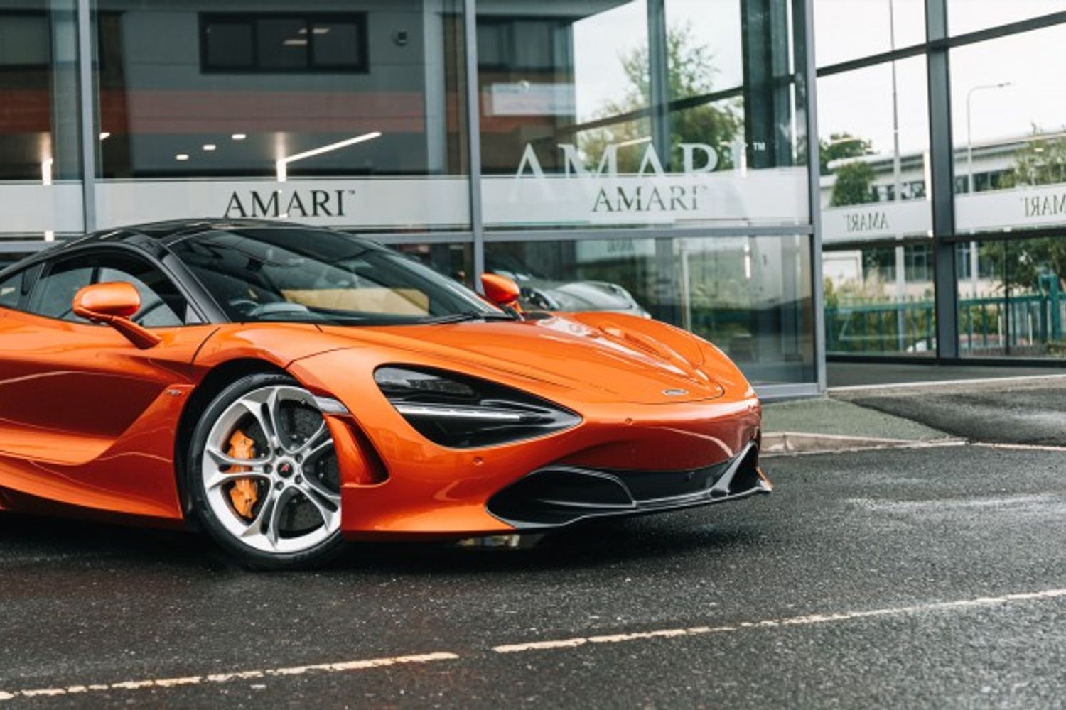 MCLAREN 720 COUPE 4.0 V8 SSG 2DR SEMI AUTOMATIC