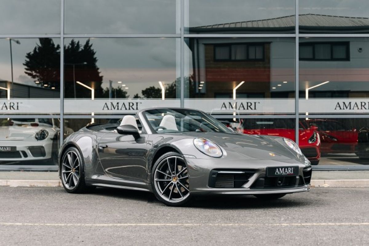 PORSCHE 911 CONVERTIBLE 3.0 CARRERA 4 PDK 2DR AUTOMATIC