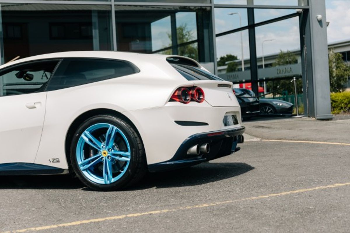 FERRARI GTC4 LUSSO HATCHBACK 6.3 V12 3DR SEMI AUTOMATIC