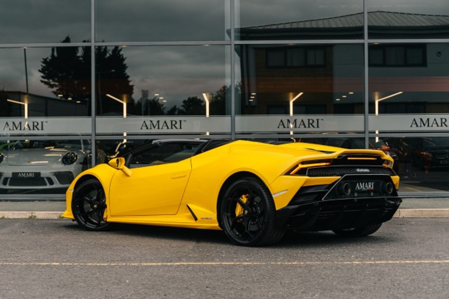 Lamborghini Huracan Spyder Evo LP640-4 5.2