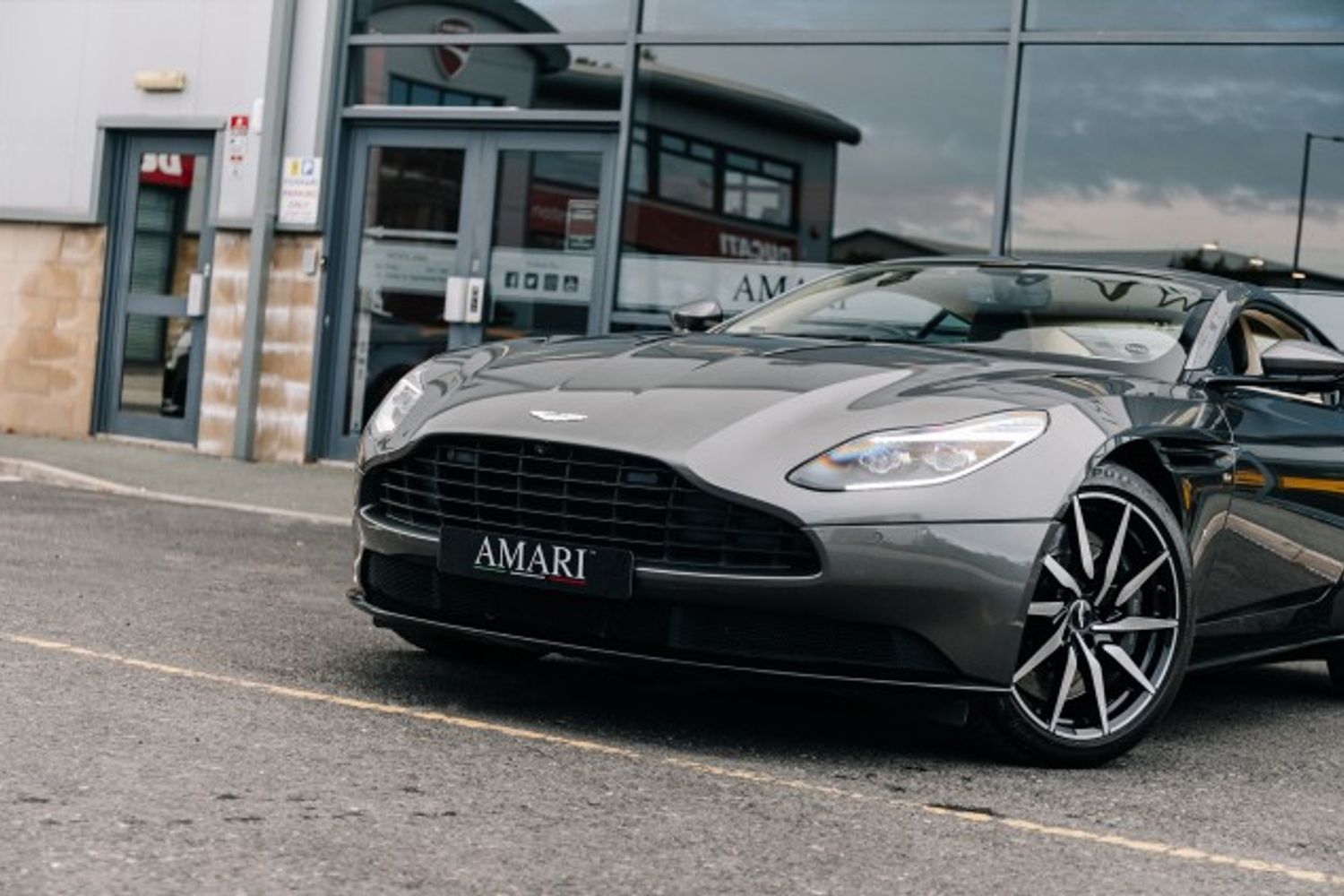 ASTON MARTIN DB11 COUPE 5.2 V12 2DR AUTOMATIC