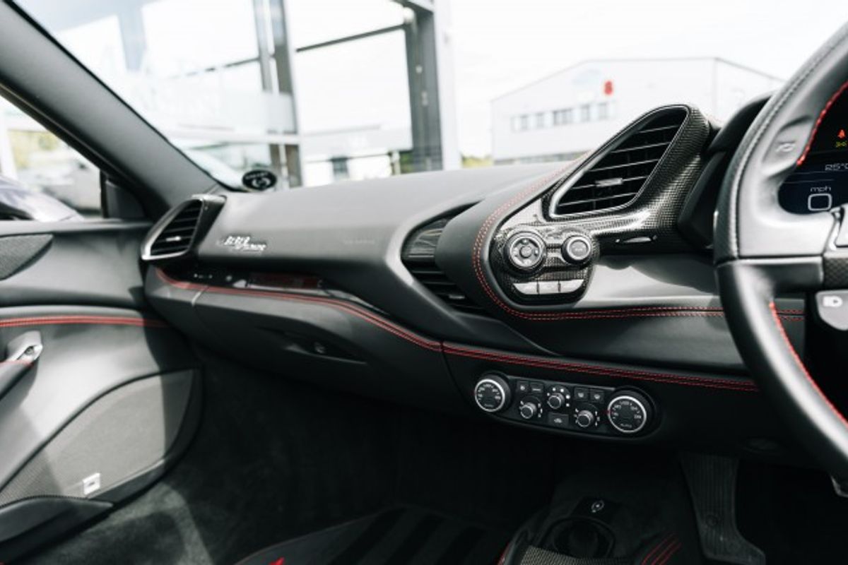 FERRARI 488 CONVERTIBLE 3.9 SPIDER 2DR SEMI AUTOMATIC