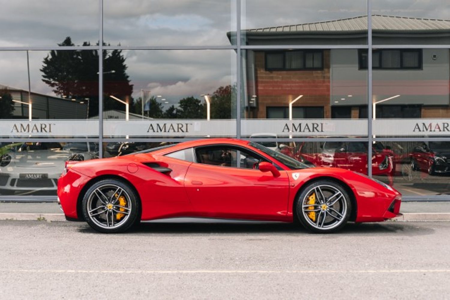 FERRARI 488 GTB COUPE 3.9 GTB 2DR SEMI AUTOMATIC
