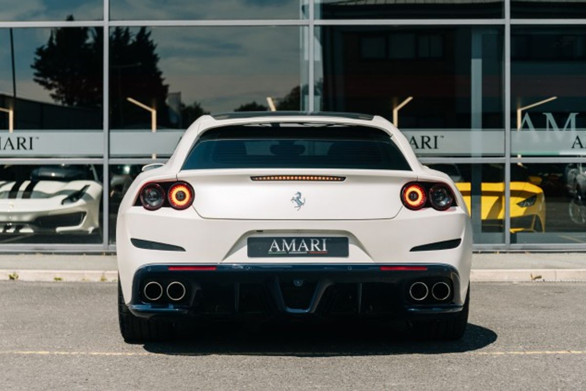 FERRARI GTC4 LUSSO HATCHBACK 6.3 V12 3DR SEMI AUTOMATIC