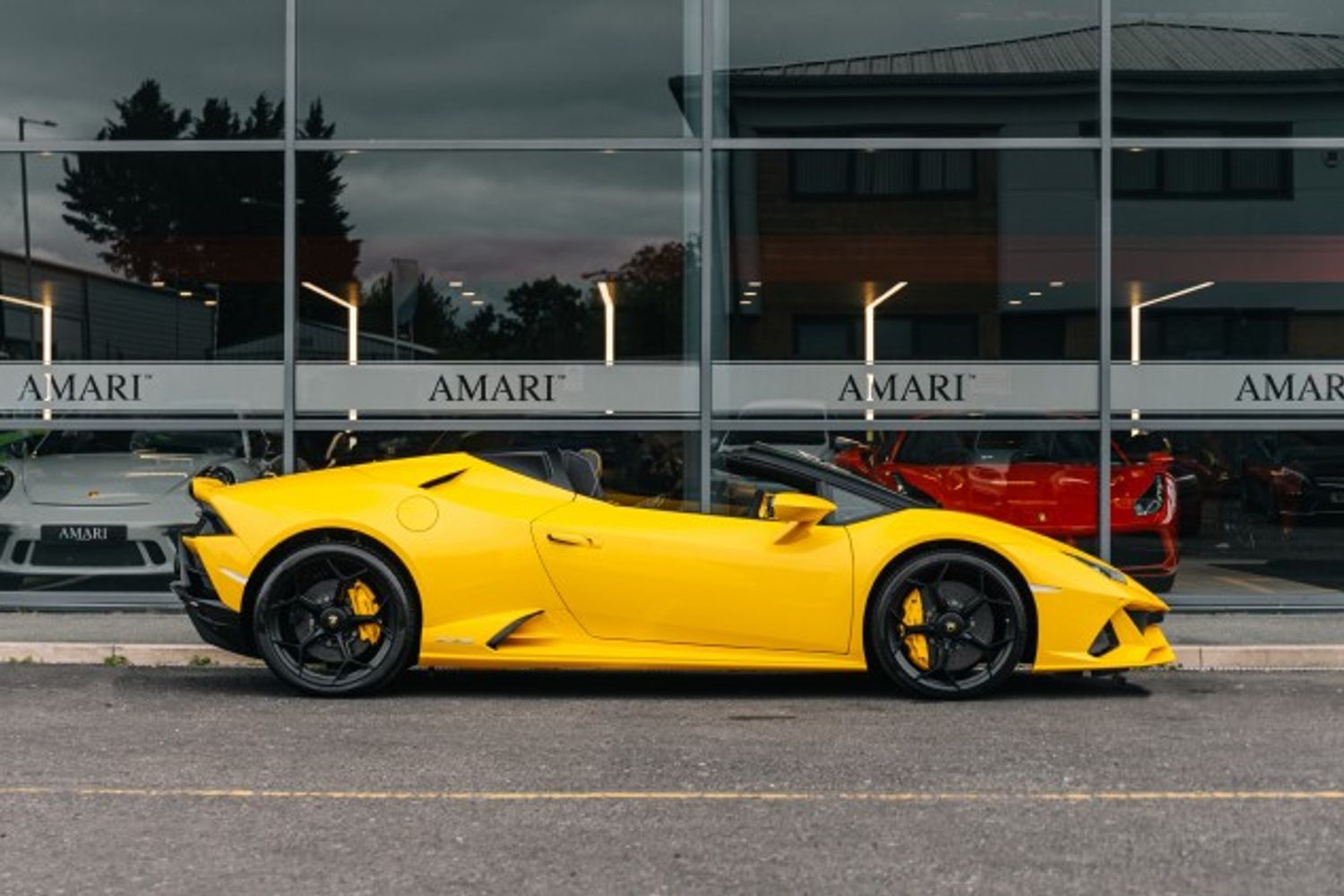 Lamborghini Huracan Spyder Evo LP640-4 5.2