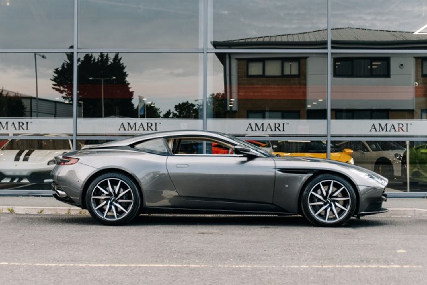 ASTON MARTIN DB11 COUPE 5.2 V12 2DR AUTOMATIC
