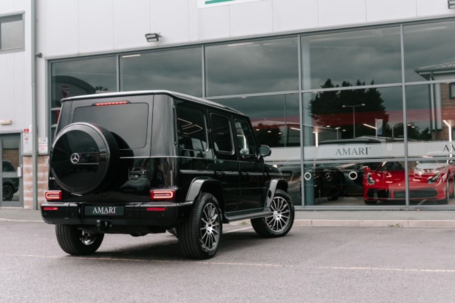 MERCEDES-BENZ G-CLASS G 400 D 4MATIC AMG LINE PREMIUM DIESEL ESTATE 2.9 G 400 D 4MATIC AMG LINE PREMIUM 5DR AUTOMATIC