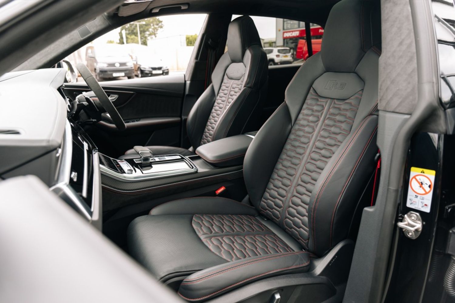 AUDI Q8 RS TFSI QUATTRO VORSPRUNG ESTATE 4.0 RS TFSI QUATTRO VORSPRUNG 5DR AUTOMATIC
