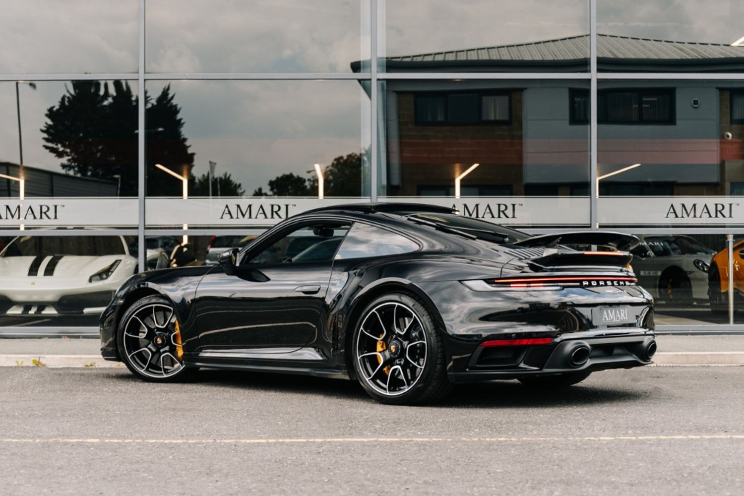 PORSCHE 911 COUPE 3.7 TURBO S PDK 2DR SEMI AUTOMATIC
