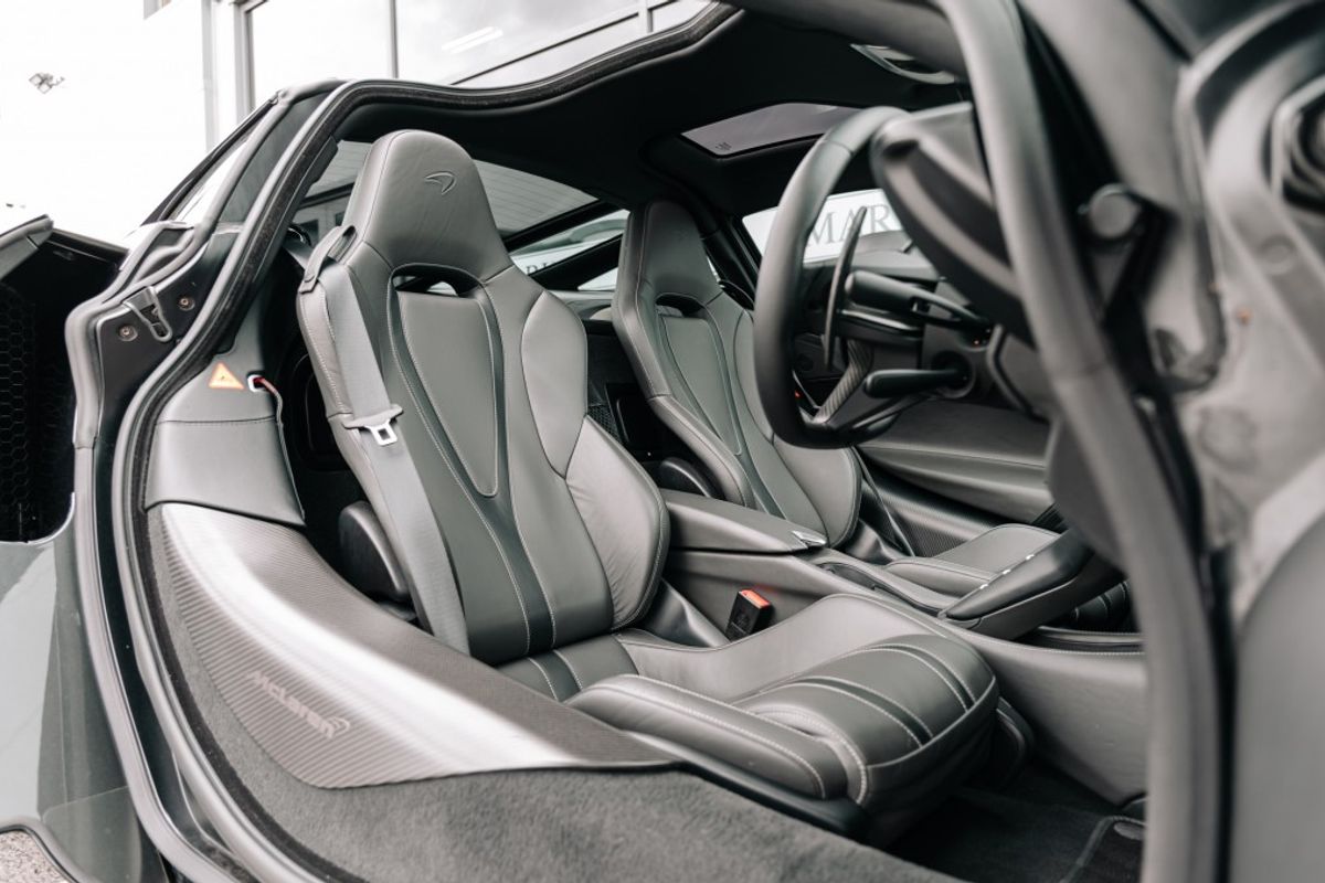 MCLAREN 720 COUPE 4.0 V8 SSG 2DR SEMI AUTOMATIC