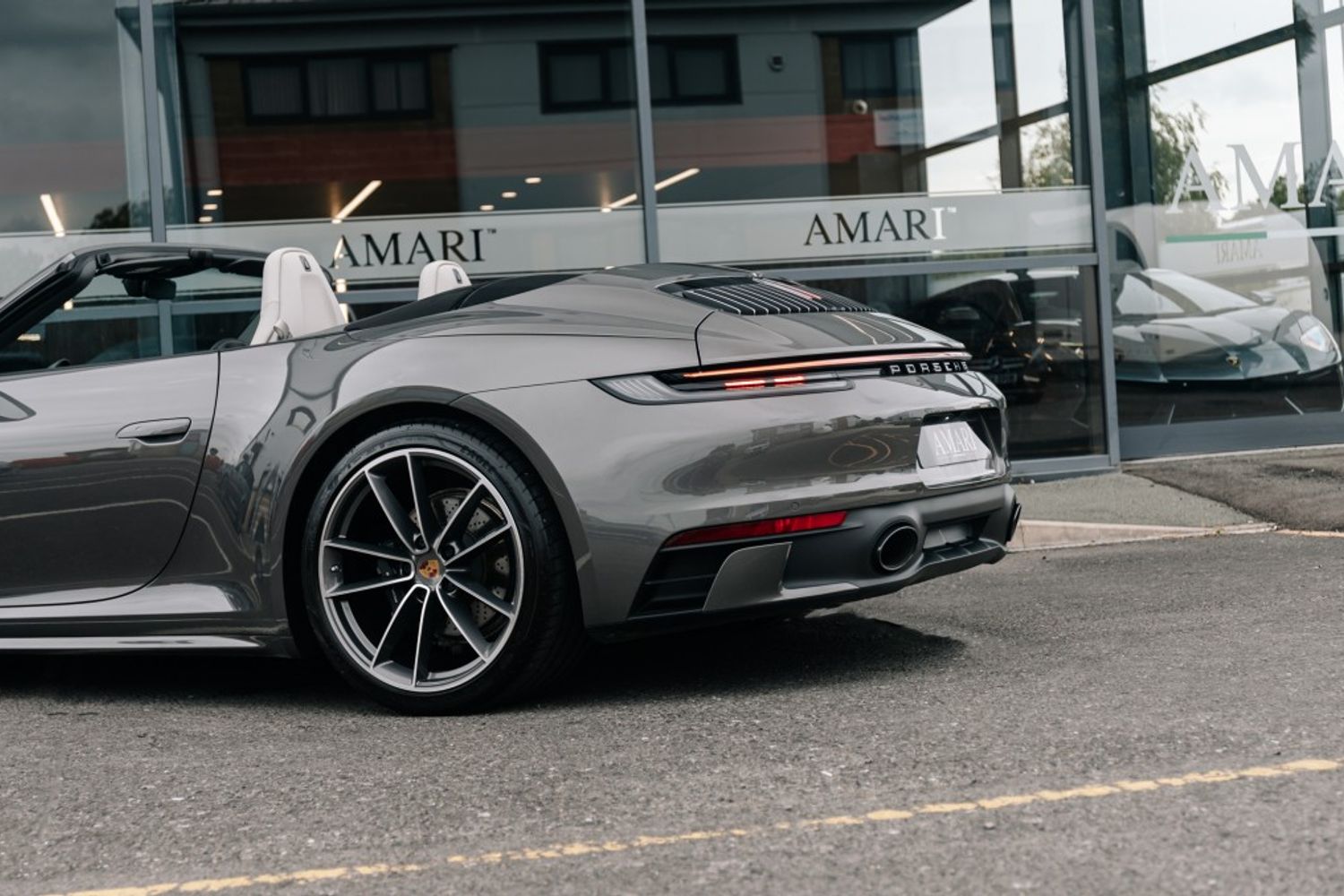 PORSCHE 911 CONVERTIBLE 3.0 CARRERA 4 PDK 2DR AUTOMATIC