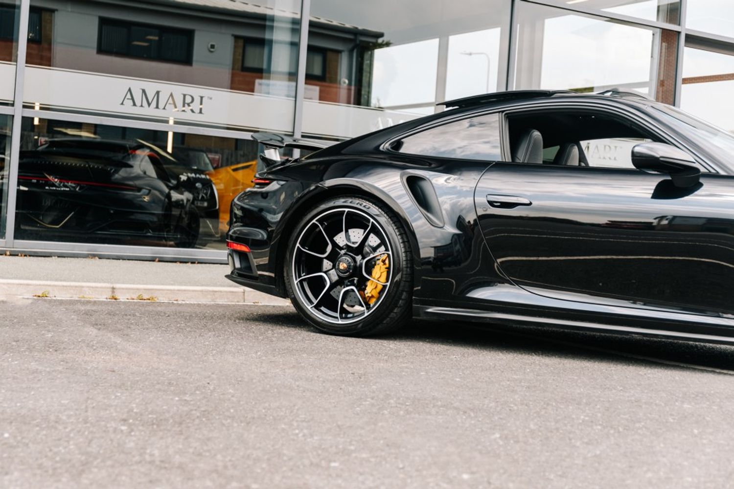PORSCHE 911 COUPE 3.7 TURBO S PDK 2DR SEMI AUTOMATIC