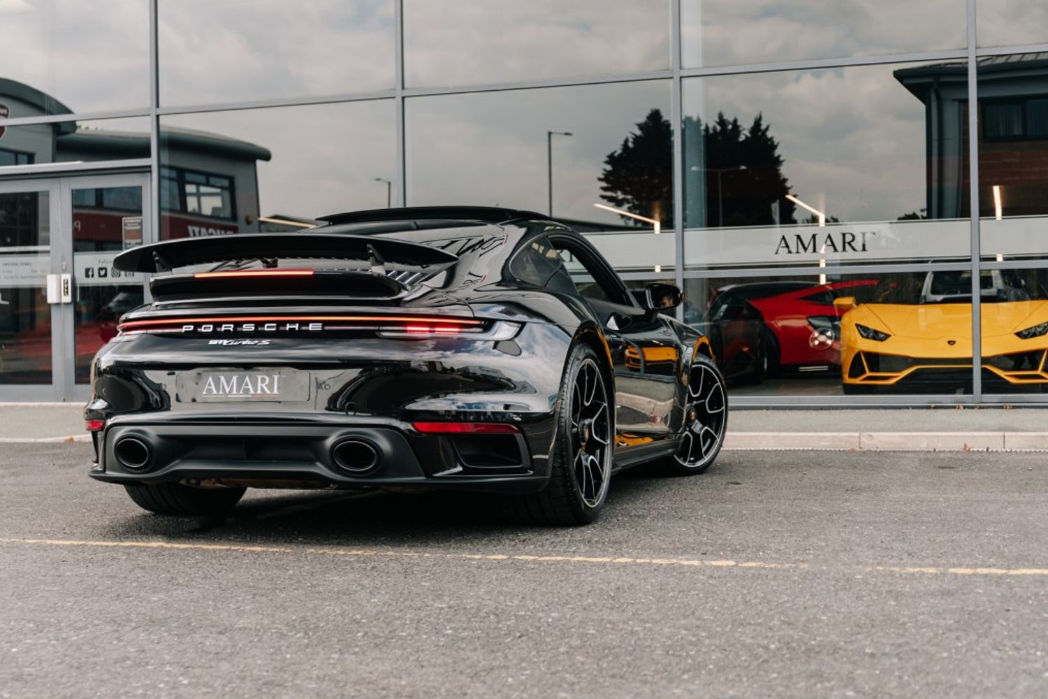 PORSCHE 911 COUPE 3.7 TURBO S PDK 2DR SEMI AUTOMATIC