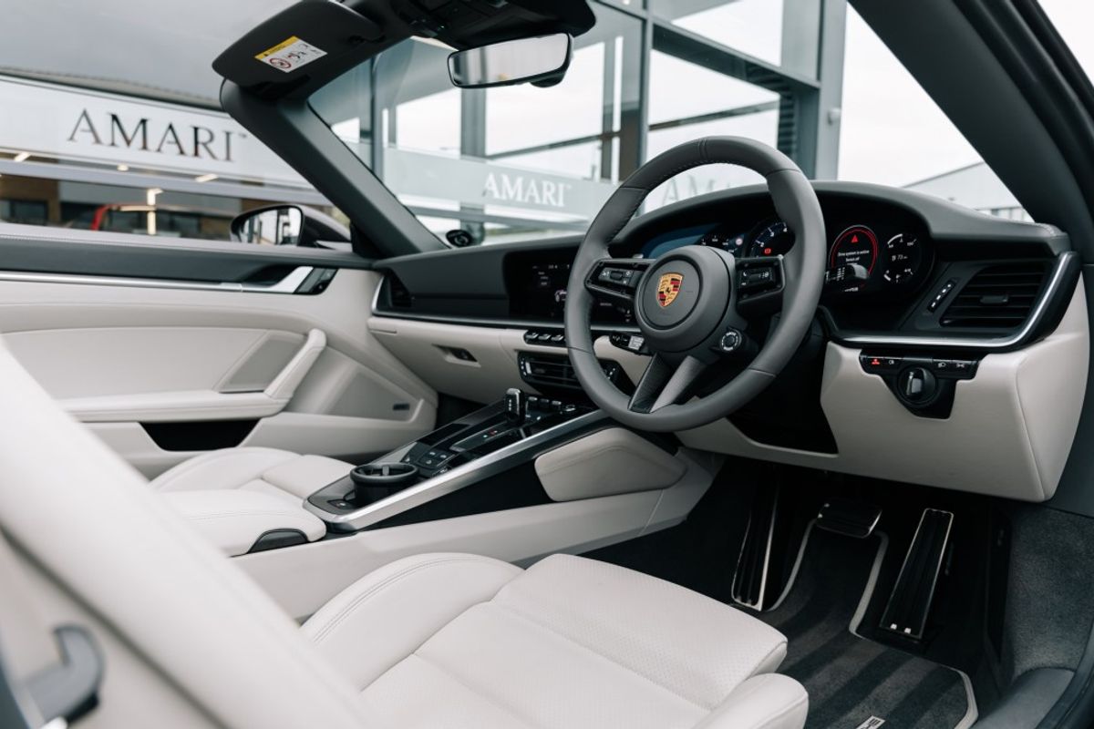 PORSCHE 911 CONVERTIBLE 3.0 CARRERA 4 PDK 2DR AUTOMATIC