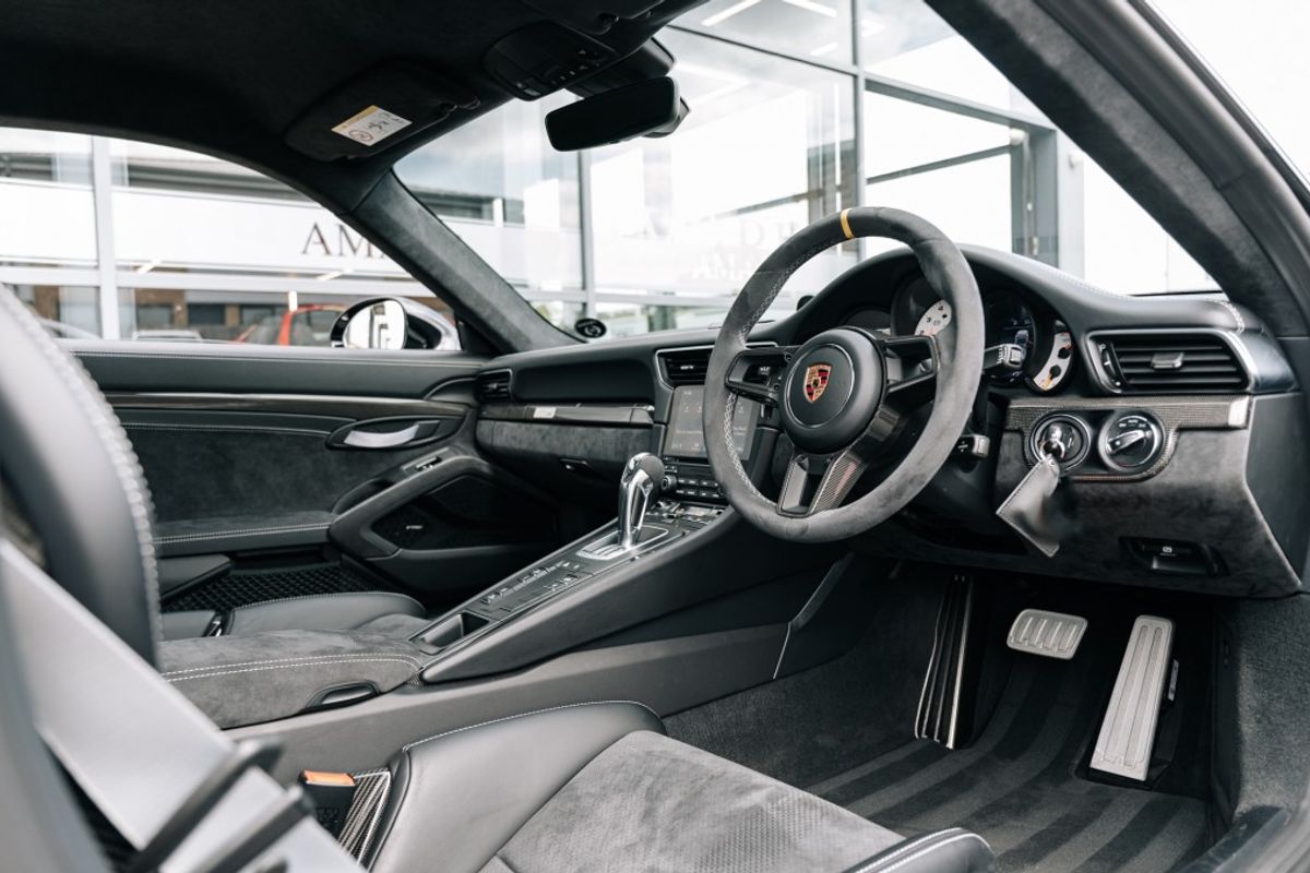 PORSCHE 911 GT3 RS PDK COUPE 4.0 GT3 RS PDK 2DR SEMI AUTOMATIC