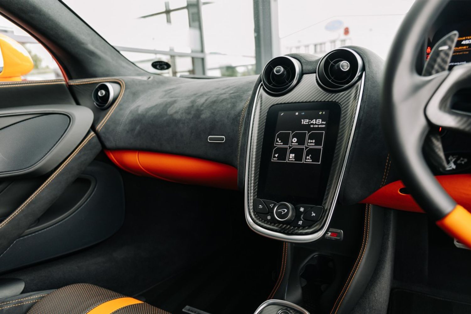 MCLAREN 570 COUPE 3.8 V8 SSG 2DR SEMI AUTOMATIC