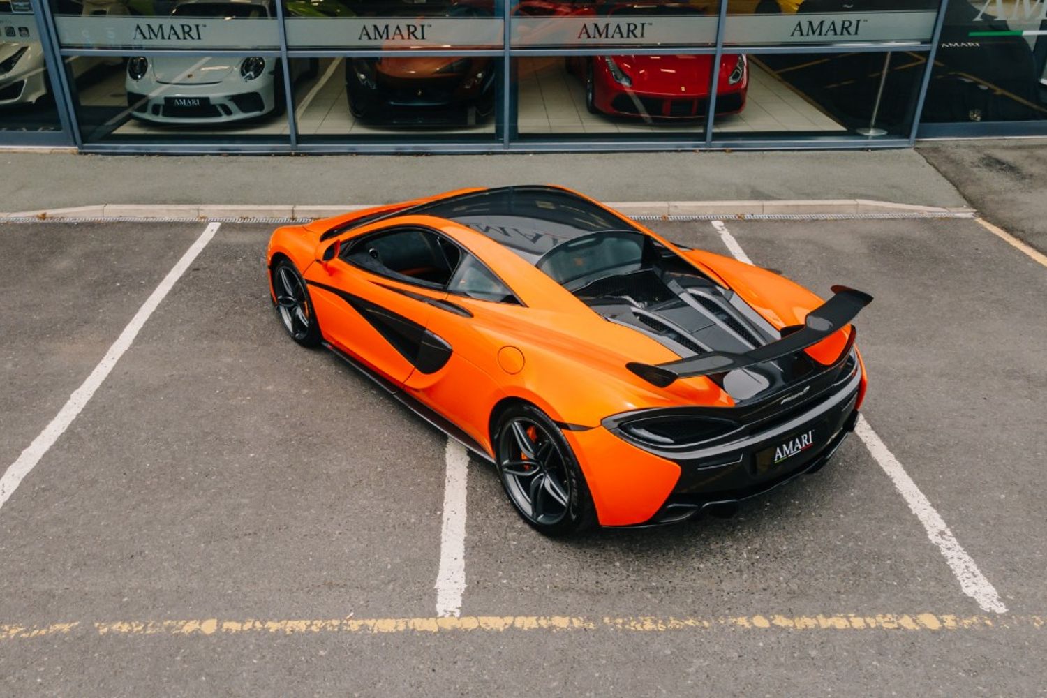 MCLAREN 570 COUPE 3.8 V8 SSG 2DR SEMI AUTOMATIC
