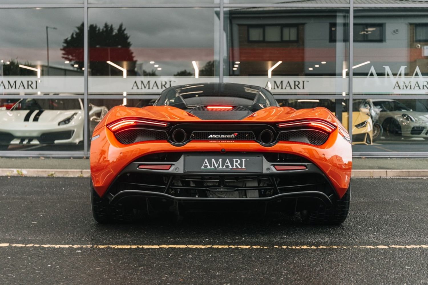 MCLAREN 720 COUPE 4.0 V8 SSG 2DR SEMI AUTOMATIC