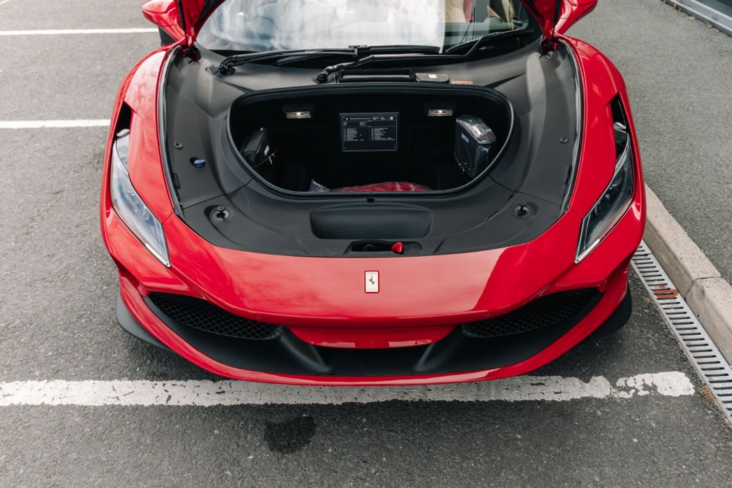FERRARI F8 SPIDER CONVERTIBLE 3.9 SPIDER 2DR SEMI AUTOMATIC