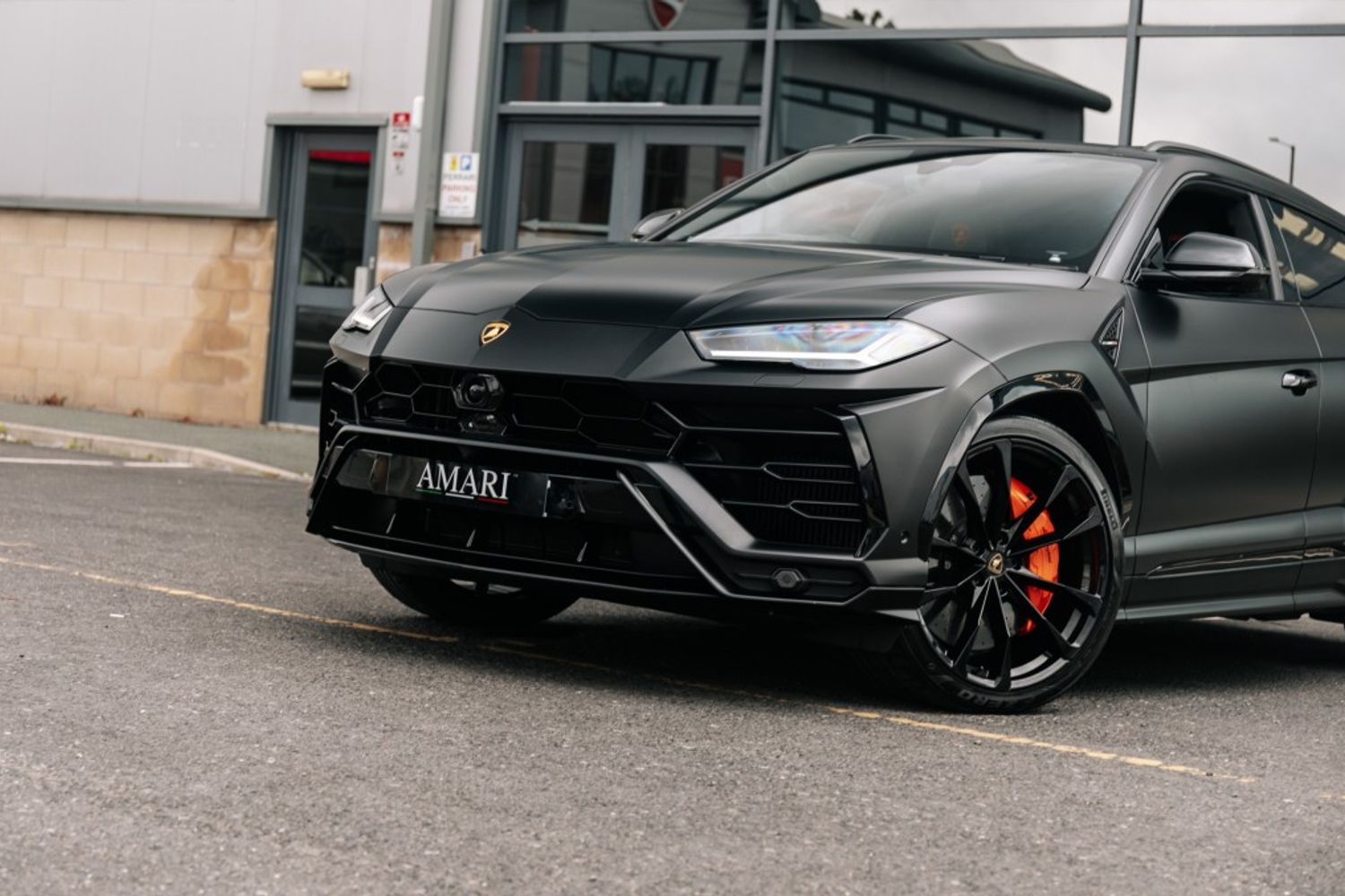 LAMBORGHINI URUS ESTATE 4.0 V8 5DR AUTOMATIC