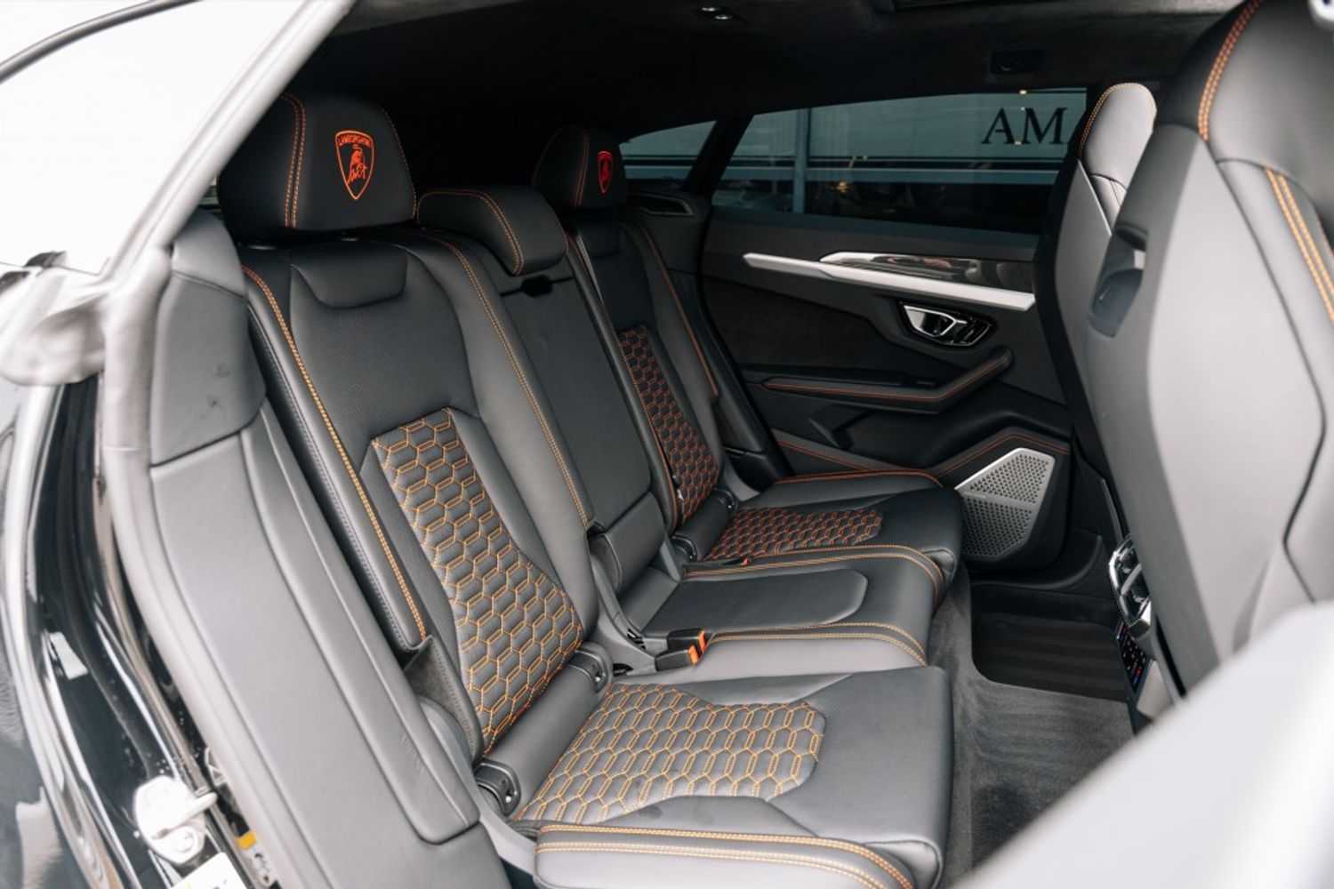 LAMBORGHINI URUS ESTATE 4.0 V8 5DR AUTOMATIC