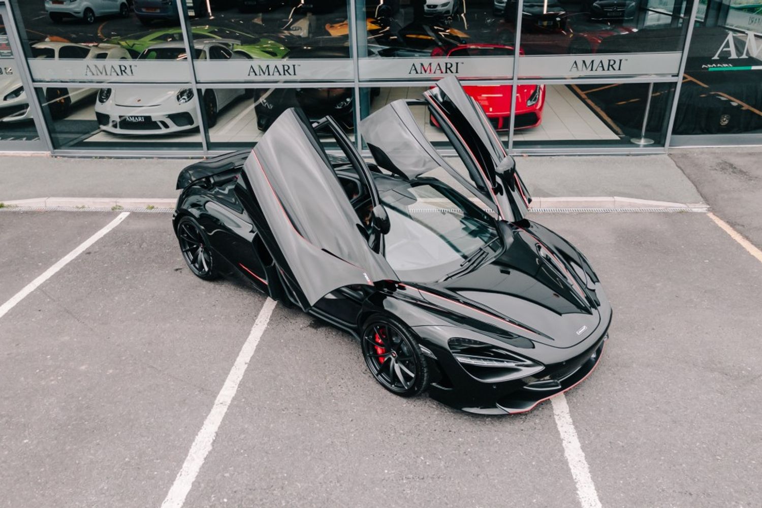 MCLAREN 720 COUPE 4.0 V8 SSG 2DR SEMI AUTOMATIC