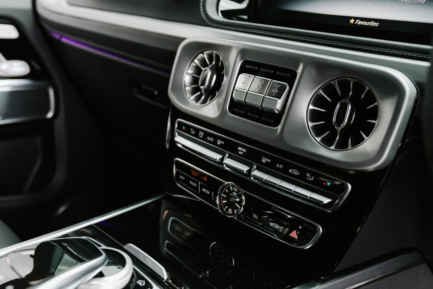 MERCEDES-BENZ G CLASS ESTATE 4.0 AMG G 63 4MATIC 5DR AUTOMATIC