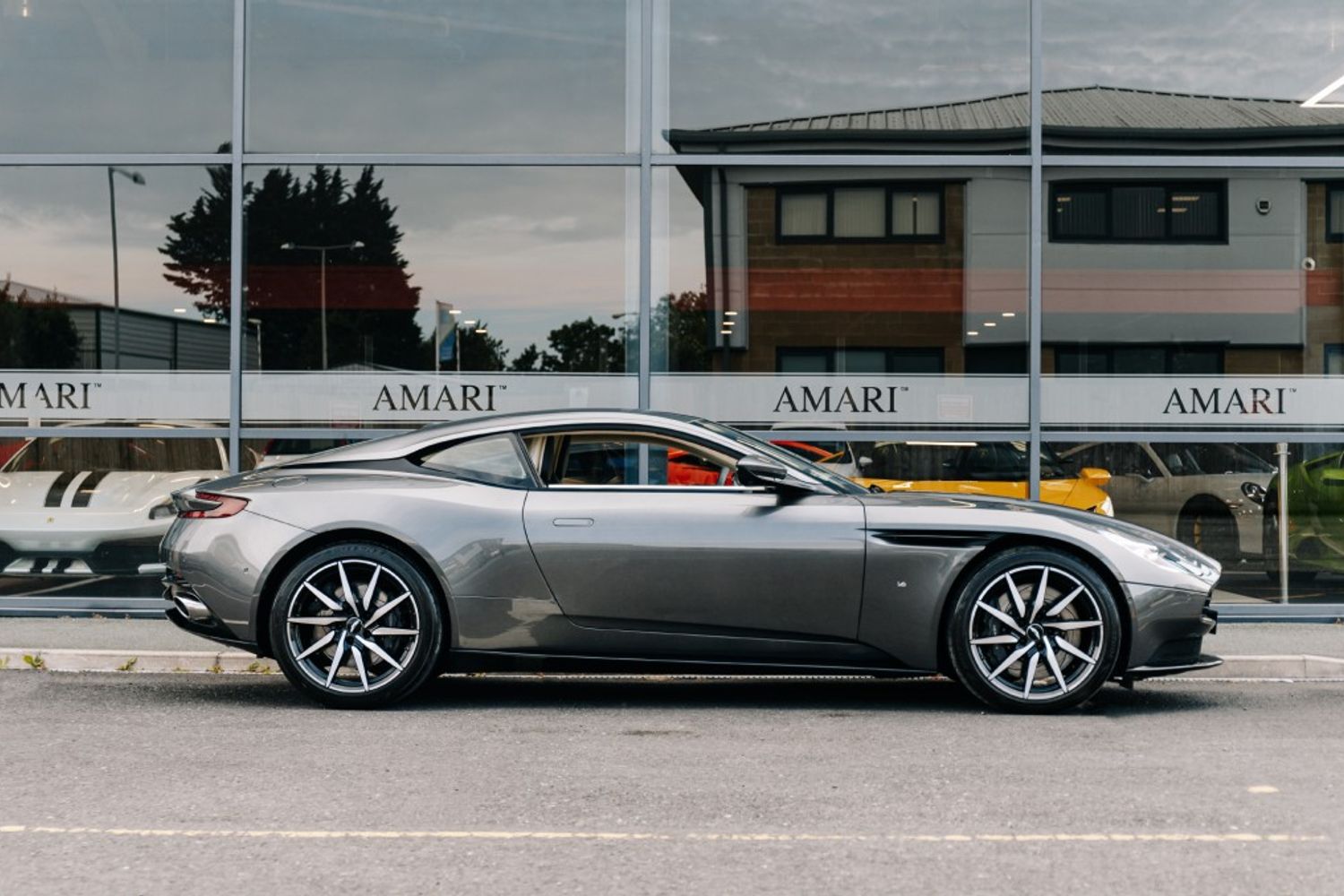 ASTON MARTIN DB11 COUPE 5.2 V12 2DR AUTOMATIC