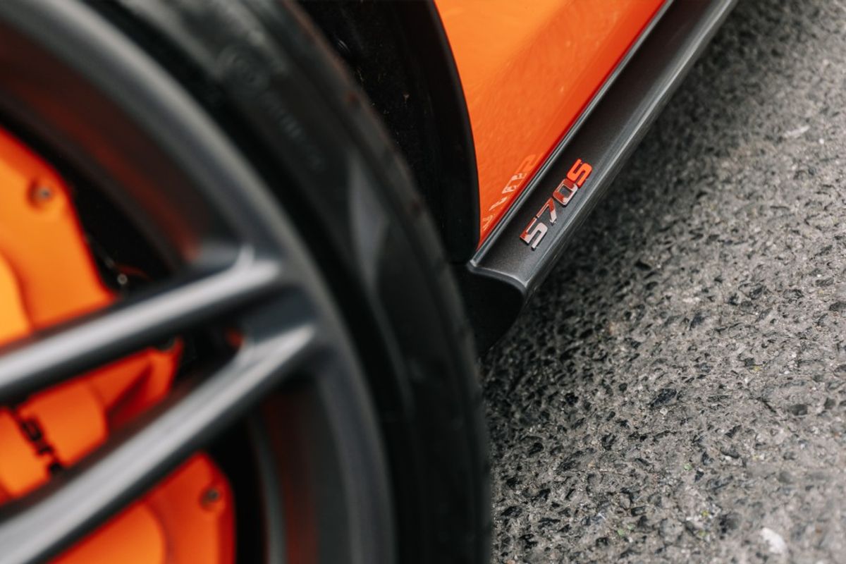 MCLAREN 570 COUPE 3.8 V8 SSG 2DR SEMI AUTOMATIC
