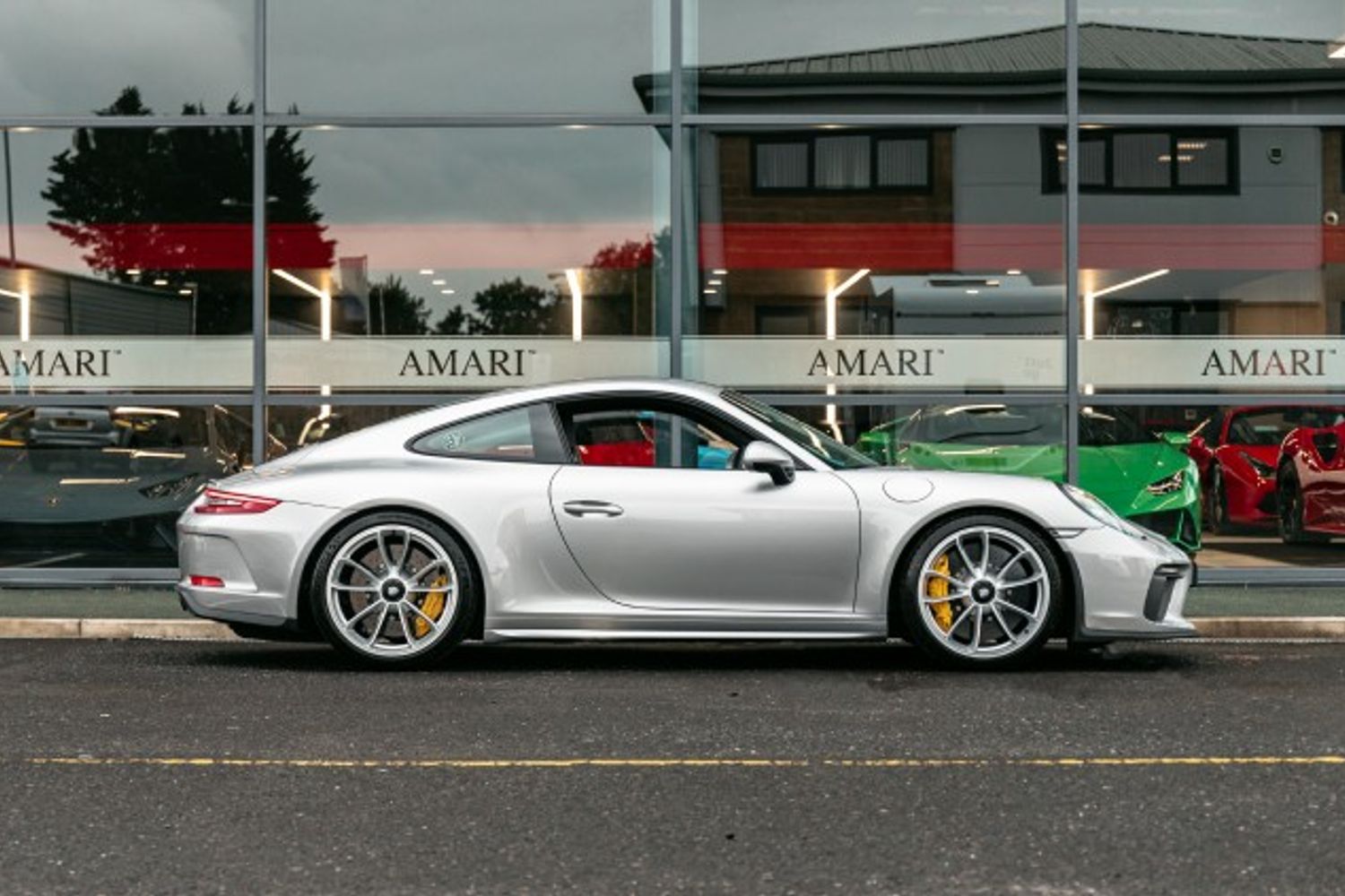 PORSCHE 911 COUPE 4.0 GT3 Touring 2DR