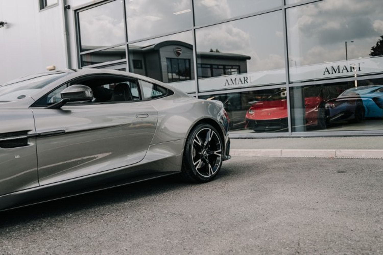ASTON MARTIN VANQUISH COUPE 5.9 V12 S 2DR AUTOMATIC