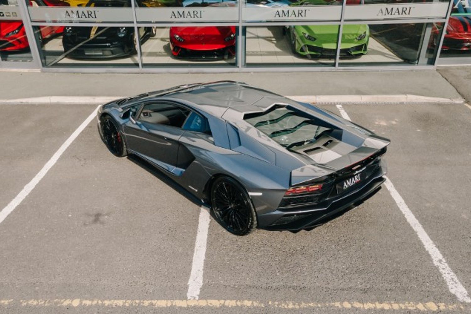 LAMBORGHINI AVENTADOR COUPE 6.5 LP 740-4 S 2DR SEMI AUTOMATIC
