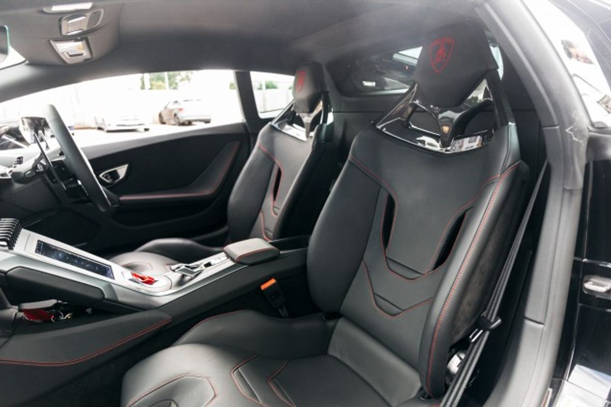 LAMBORGHINI HURACAN COUPE 5.2 LP 610-2 EVO 2DR SEMI AUTOMATIC