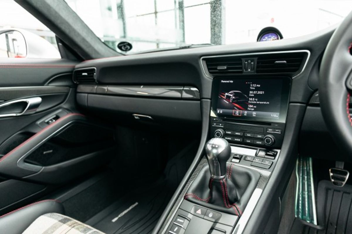PORSCHE 911 COUPE 4.0 GT3 Touring 2DR