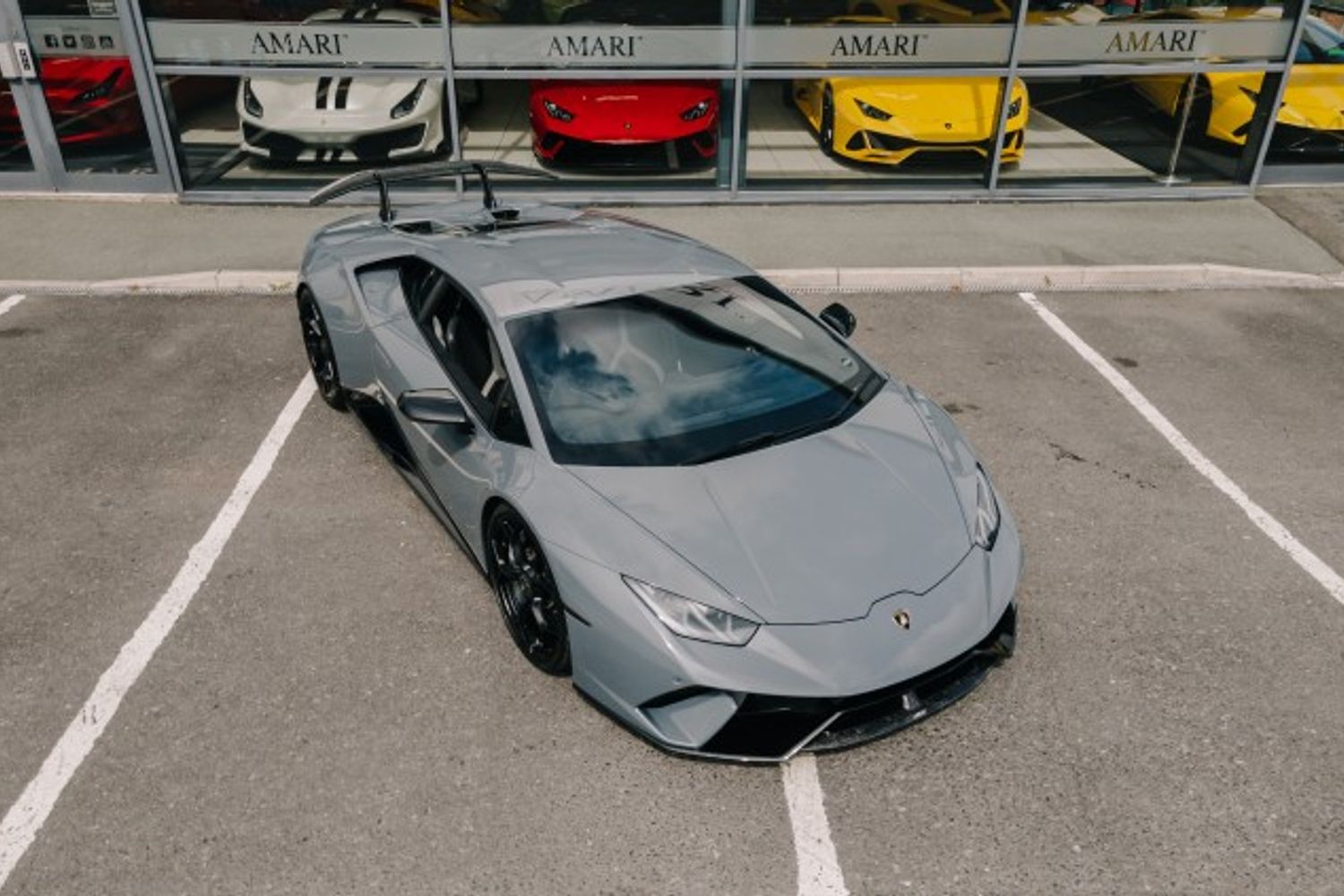 LAMBORGHINI HURACAN COUPE 5.2 LP 640-4 PERFORMANTE 2DR SEMI AUTOMATIC