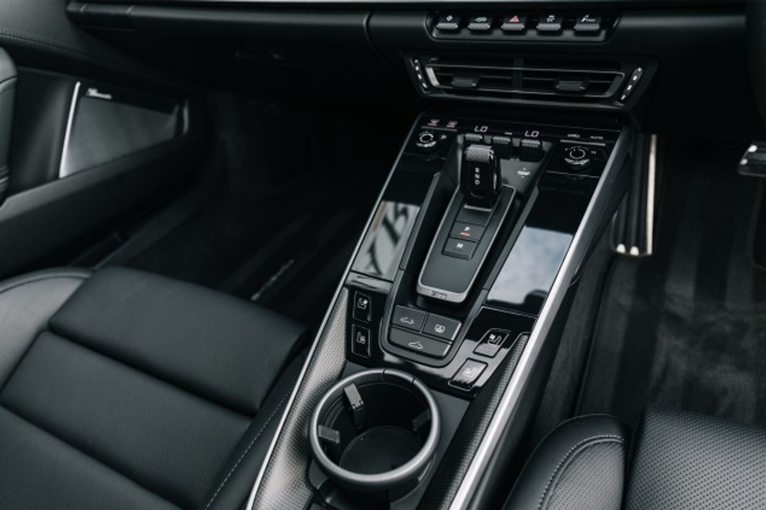 PORSCHE 911 COUPE 3.7 TURBO S PDK 2DR SEMI AUTOMATIC