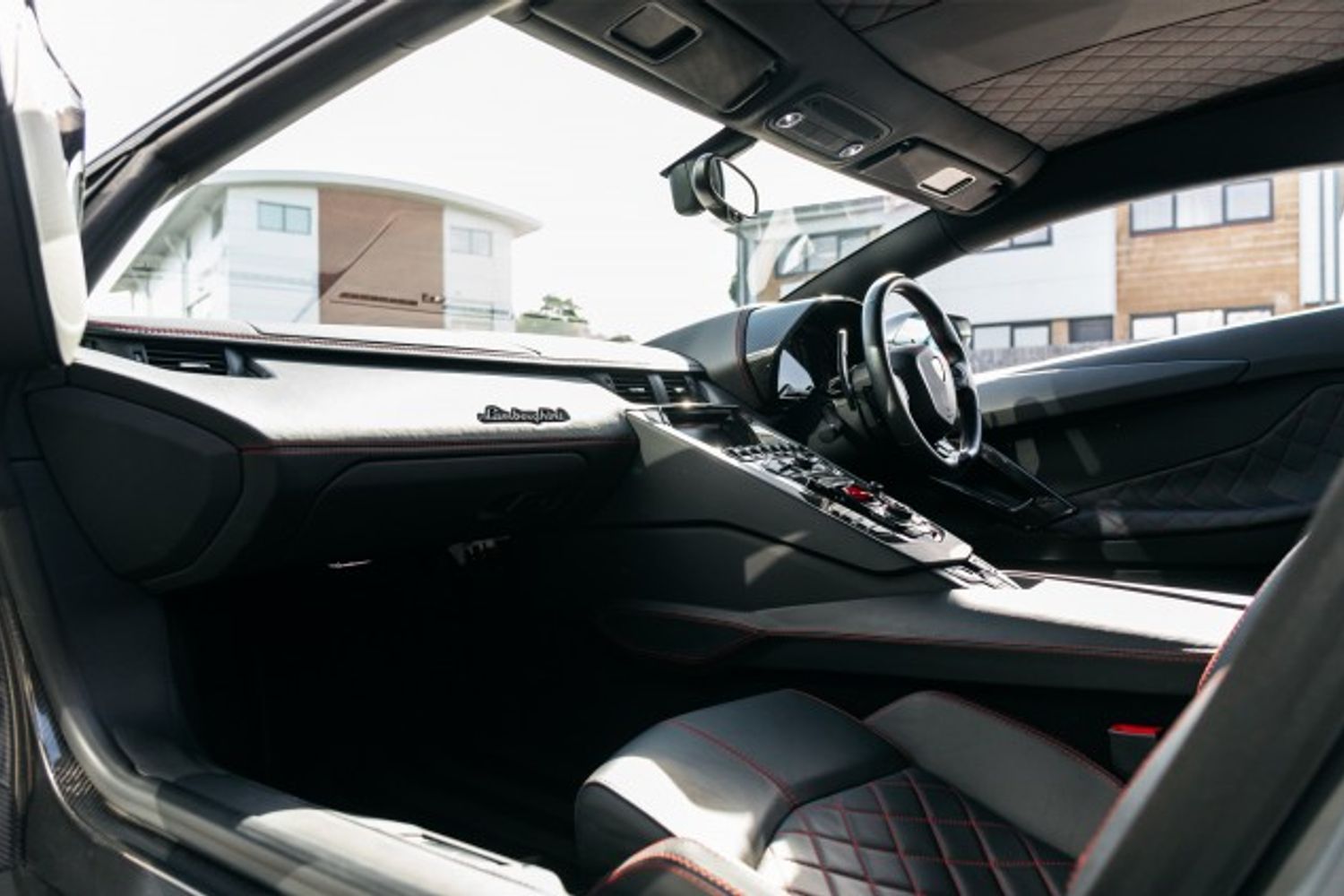 LAMBORGHINI AVENTADOR COUPE 6.5 LP 740-4 S 2DR SEMI AUTOMATIC